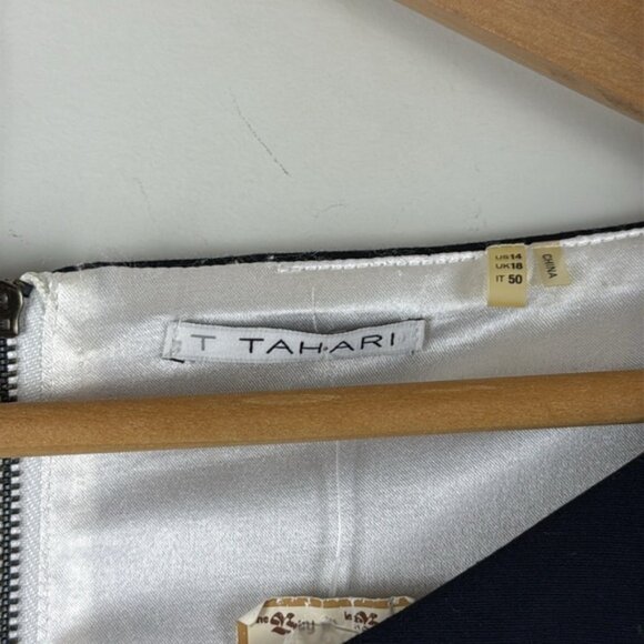 T Tahari Floral Blue and White Dress Size 14 - Picture 3 of 9